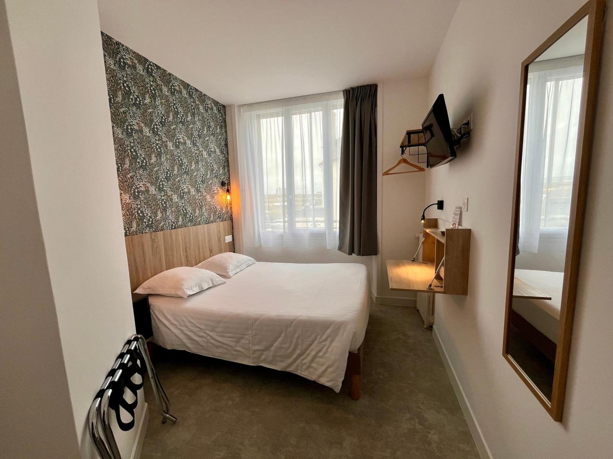 Hotel Le Keroman Lorient Esterno foto