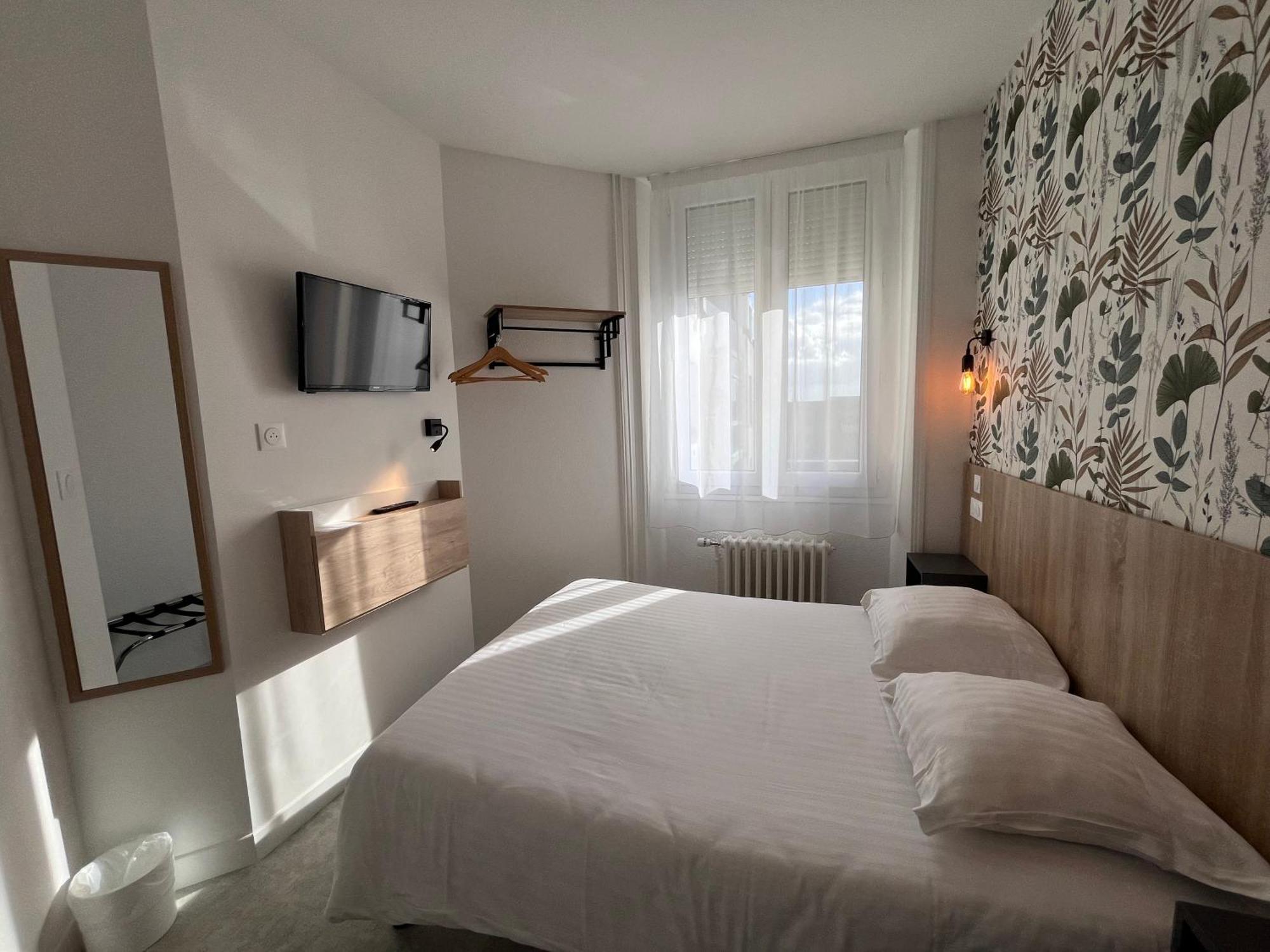 Hotel Le Keroman Lorient Esterno foto