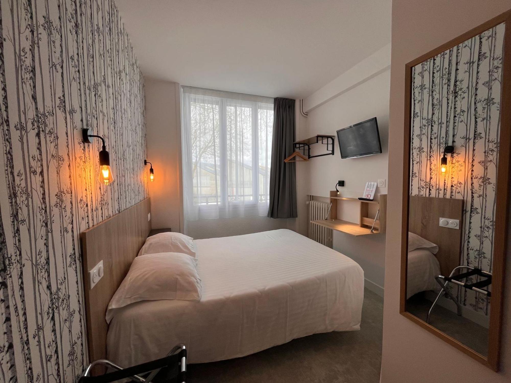 Hotel Le Keroman Lorient Esterno foto